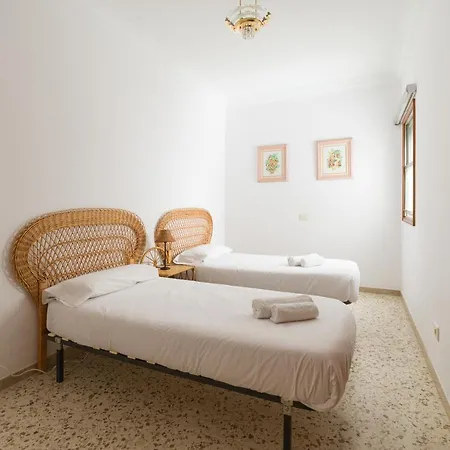 Huge Balcony Over Canteras By Canariasgetaway Дом отдыха *