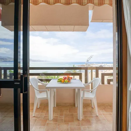 Huge Balcony Over Canteras By Canariasgetaway Лас-Пальмас-де-Гран-Канария