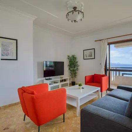 Huge Balcony Over Canteras By Canariasgetaway Лас-Пальмас-де-Гран-Канария