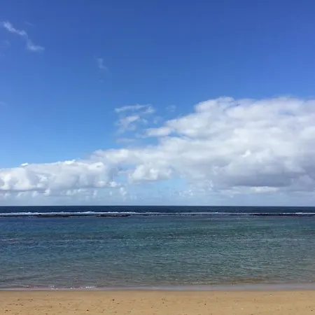 Huge Balcony Over Canteras By Canariasgetaway Дом отдыха